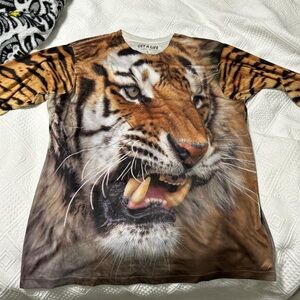 Tiger Print shirt